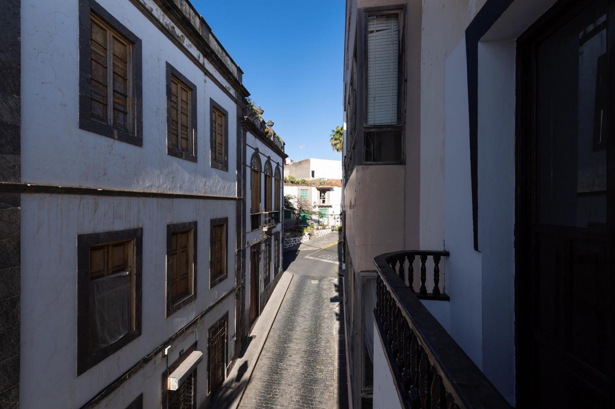 Balcony Spacious 2Br Arucas Historic Center Exterior photo